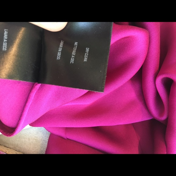 Elie Tahari Sleeveless Silk Blouse Size S - Picture 6 of 6